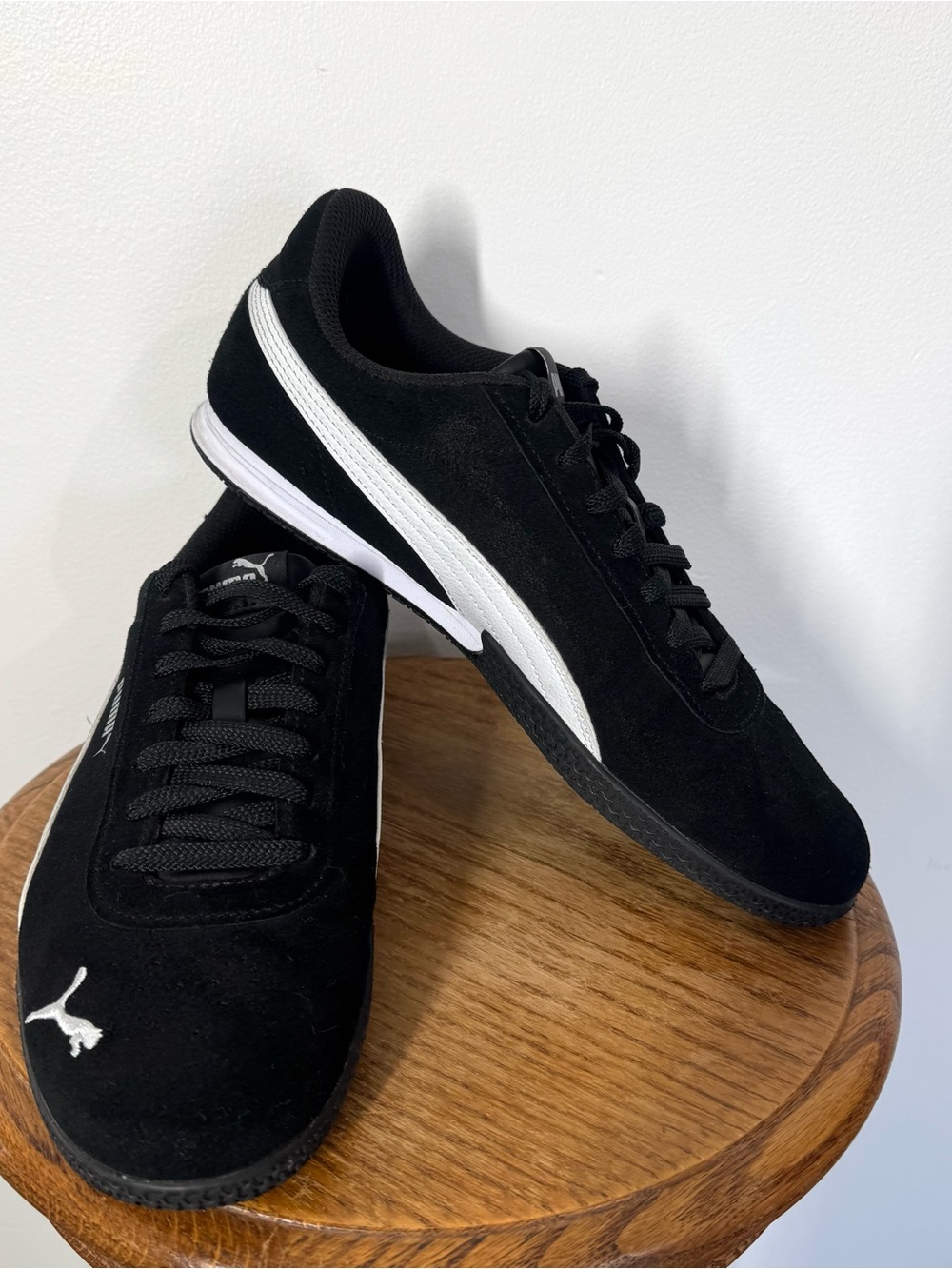 PUMA Bella Donna Speed Cat Suede Black Low Profile Sneaker Shoes Women’s Size 9 - Picture 10 of 14